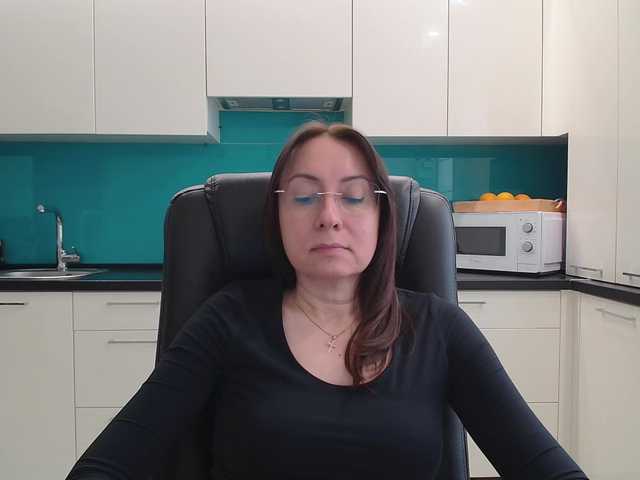 dulcesiomar8's BongaCams show and profile