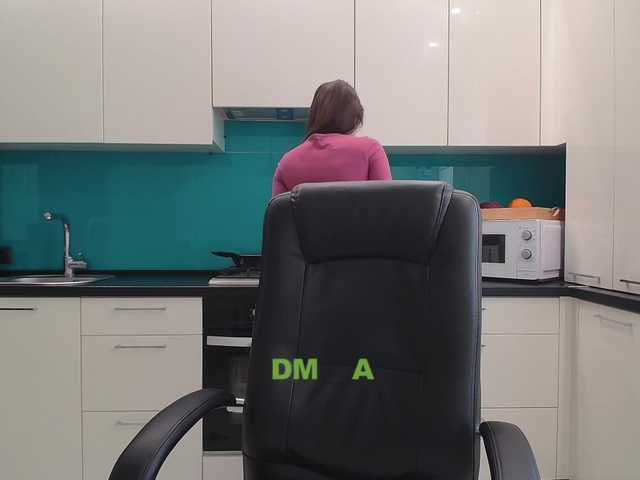 dulcesiomar8's BongaCams show and profile