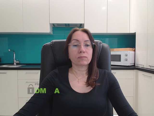 dulcesiomar8's BongaCams show and profile