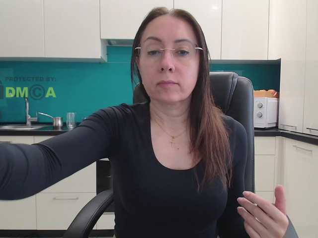 dulcesiomar8's BongaCams show and profile