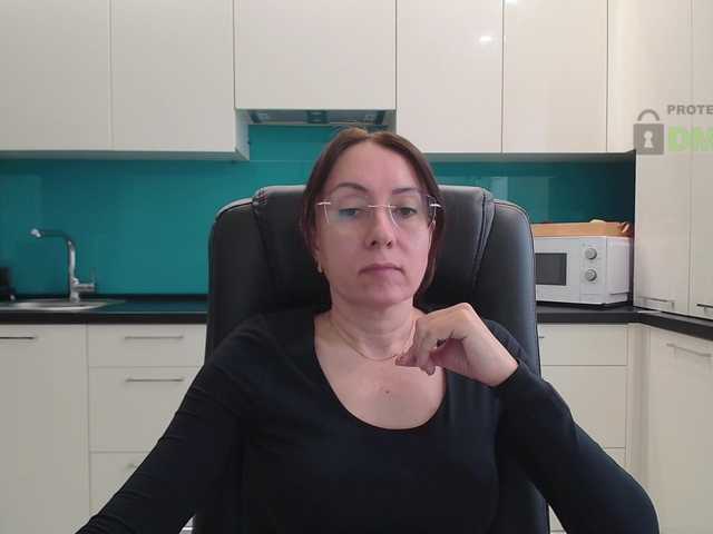 dulcesiomar8's BongaCams show and profile