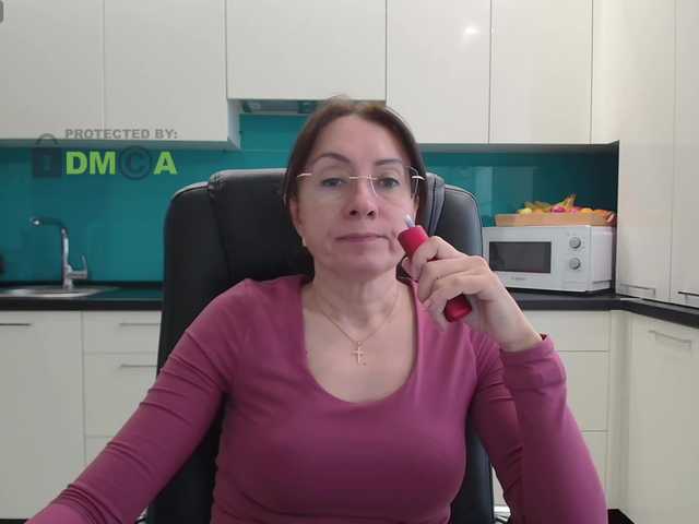 dulcesiomar8's BongaCams show and profile