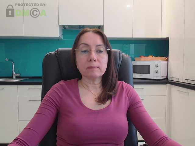 dulcesiomar8's BongaCams show and profile