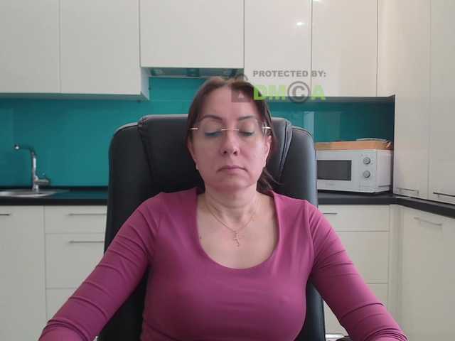 dulcesiomar8's BongaCams show and profile