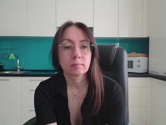 dulcesiomar8's BongaCams show and profile