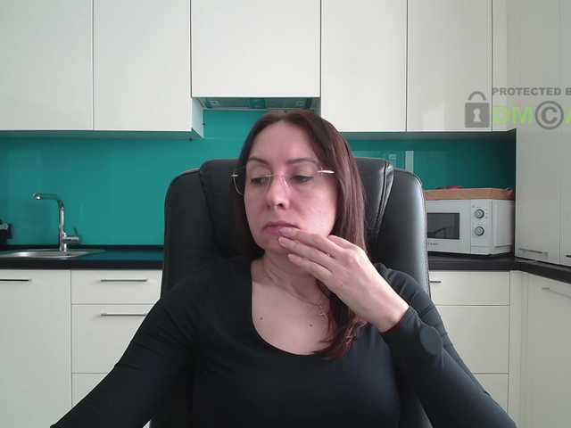 dulcesiomar8 Live Cam on BongaCams