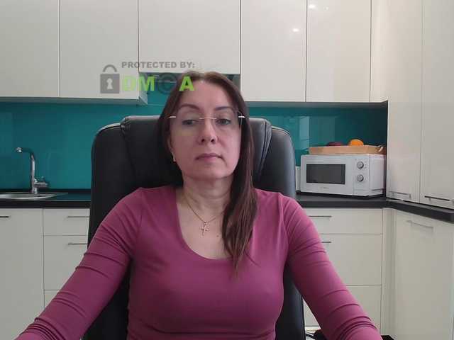 dulcesiomar8's BongaCams show and profile