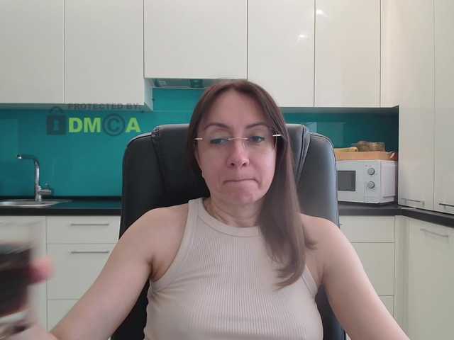 dulcesiomar8's BongaCams show and profile