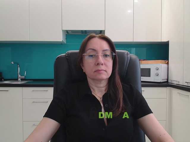 dulcesiomar8's BongaCams show and profile