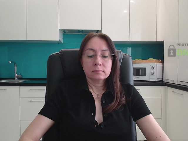 dulcesiomar8's BongaCams show and profile