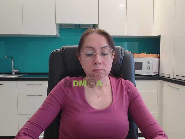 dulcesiomar8's BongaCams show and profile