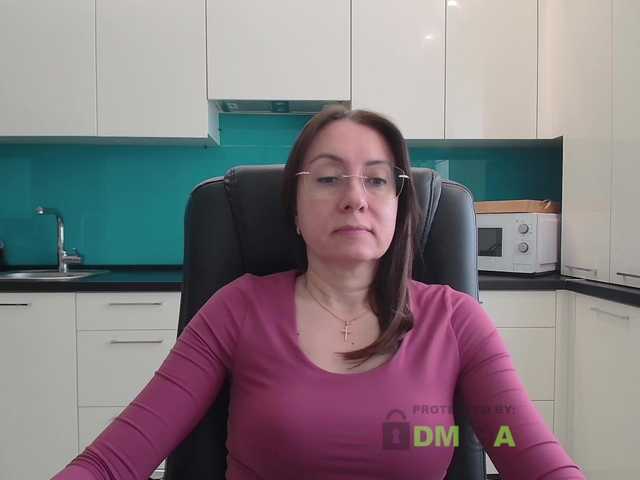 dulcesiomar8's BongaCams show and profile