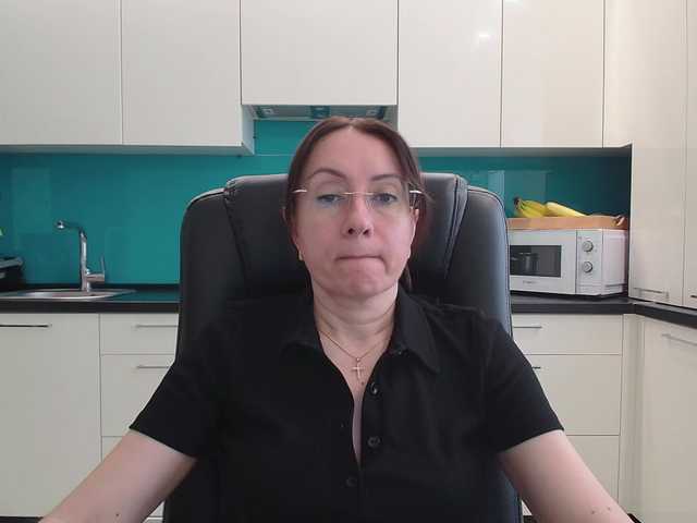 dulcesiomar8's BongaCams show and profile