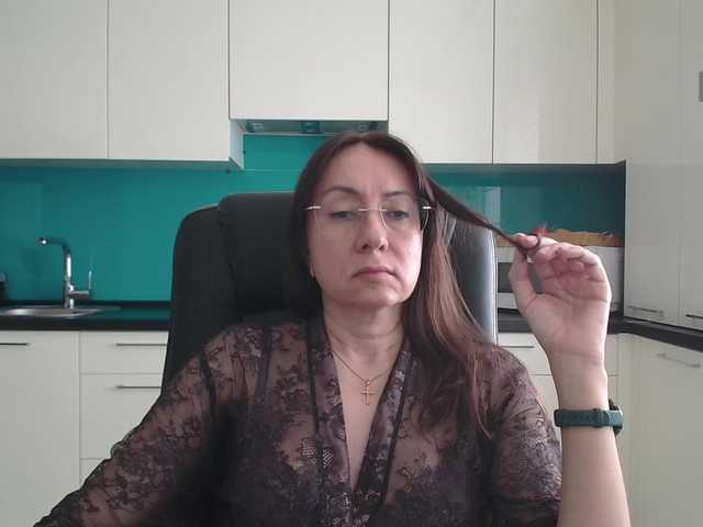 dulcesiomar8's BongaCams show and profile