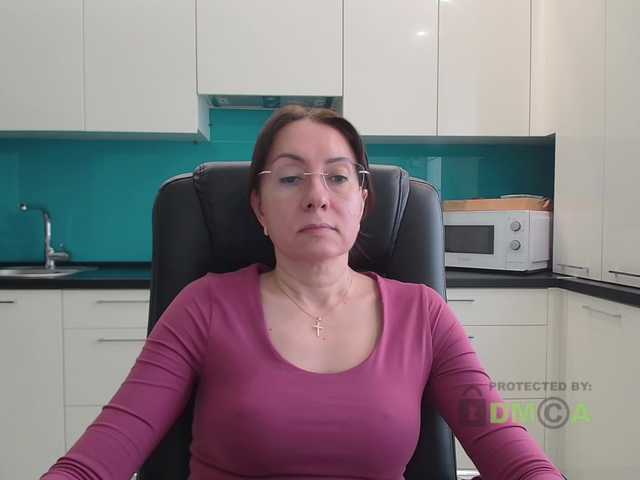 dulcesiomar8's BongaCams show and profile