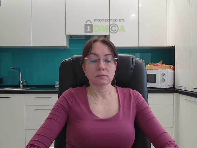 dulcesiomar8's BongaCams show and profile