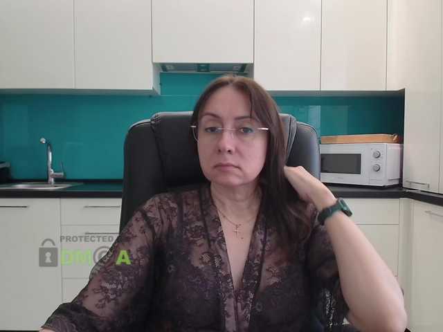 dulcesiomar8's BongaCams show and profile