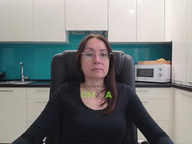 dulcesiomar8's BongaCams show and profile