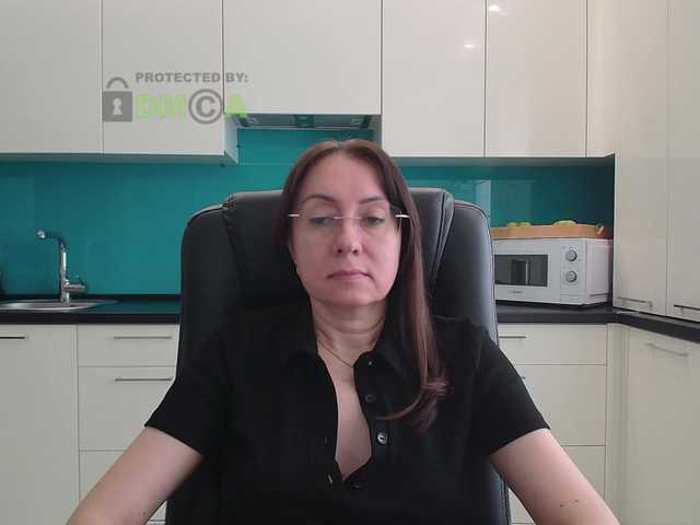 dulcesiomar8's BongaCams show and profile