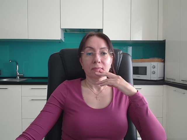 dulcesiomar8's BongaCams show and profile