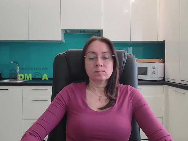 dulcesiomar8's BongaCams show and profile
