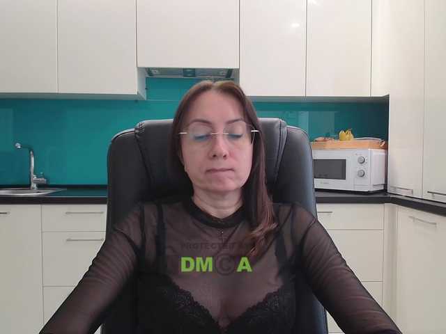 dulcesiomar8's BongaCams show and profile