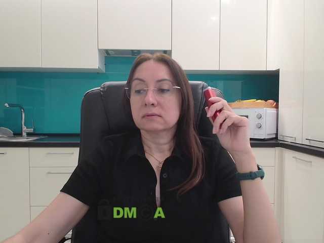 dulcesiomar8's BongaCams show and profile