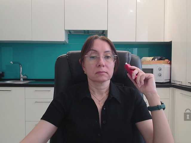 dulcesiomar8's BongaCams show and profile