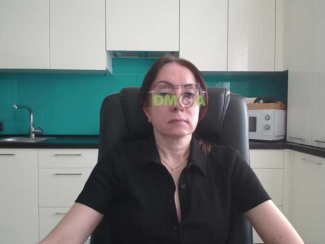 dulcesiomar8's BongaCams show and profile