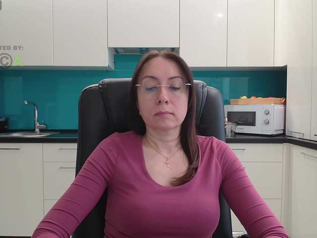 dulcesiomar8's BongaCams show and profile