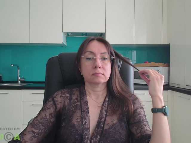 dulcesiomar8's BongaCams show and profile