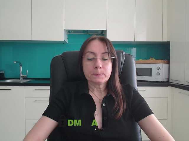 dulcesiomar8's BongaCams show and profile