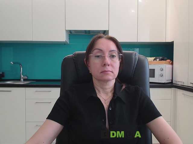 dulcesiomar8's BongaCams show and profile