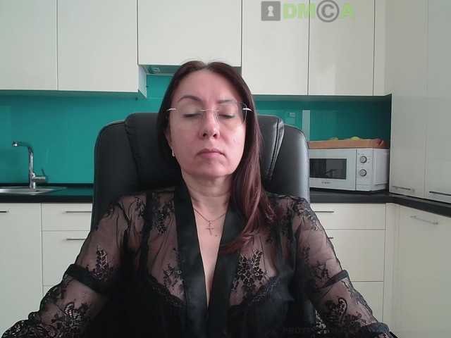 dulcesiomar8's BongaCams show and profile