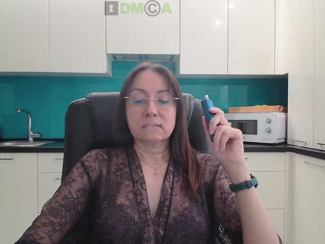 dulcesiomar8's BongaCams show and profile