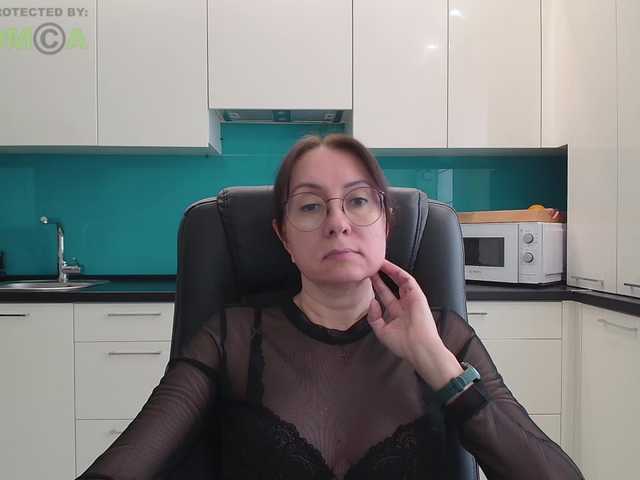 dulcesiomar8's BongaCams show and profile