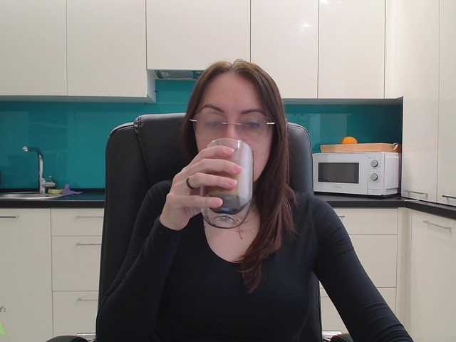 dulcesiomar8's BongaCams show and profile