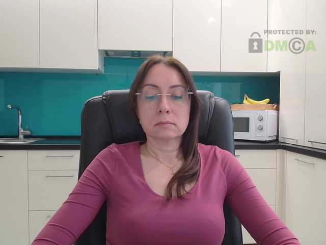 dulcesiomar8's BongaCams show and profile