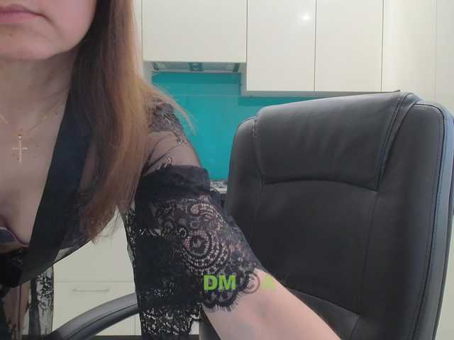 dulcesiomar8's BongaCams show and profile