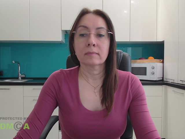 dulcesiomar8's BongaCams show and profile