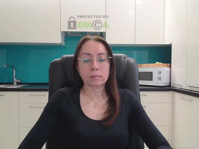 dulcesiomar8's BongaCams show and profile