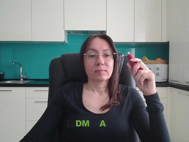 le modèle Valerianice est en webcam porno dans un show sur le site bongacams, il possède les tags suivants: White/Caucasian,Brunette,Shaved