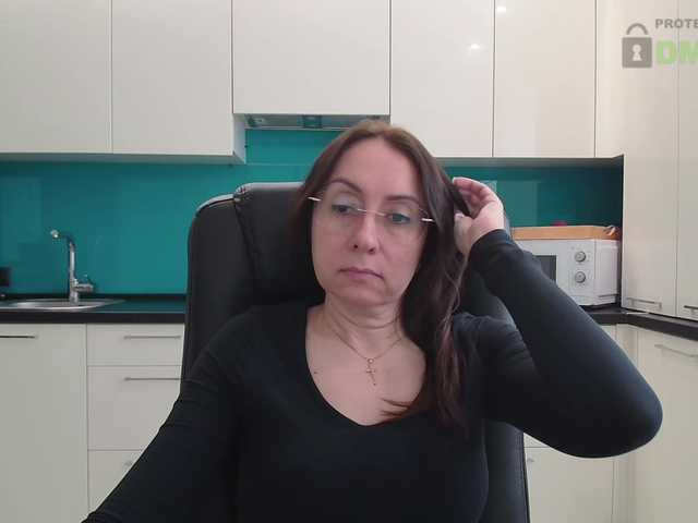 dulcesiomar8's BongaCams show and profile