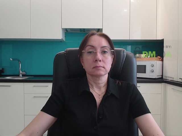 dulcesiomar8's BongaCams show and profile