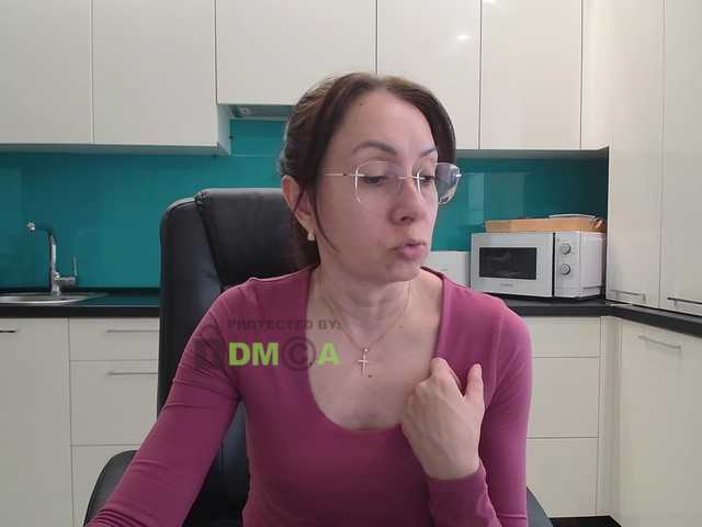 dulcesiomar8's BongaCams show and profile