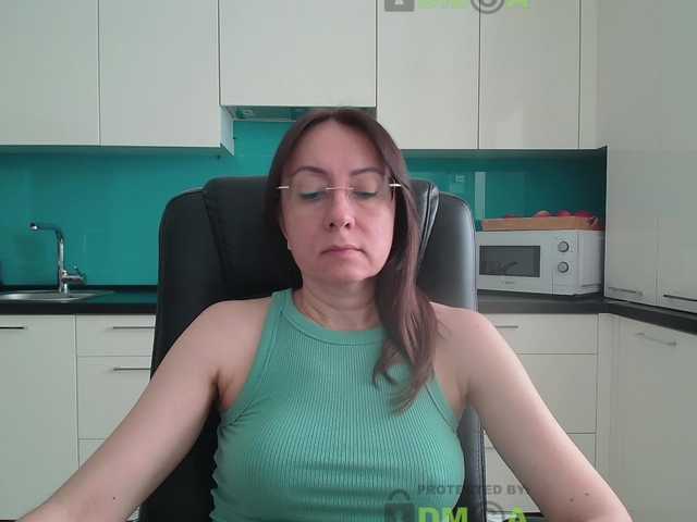 dulcesiomar8's BongaCams show and profile