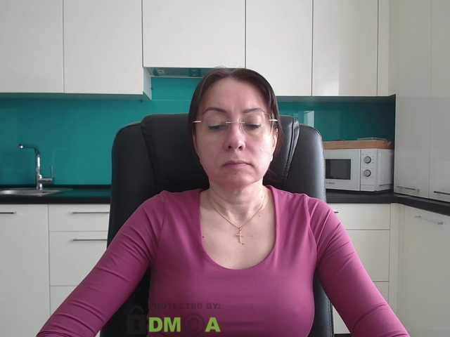 dulcesiomar8's BongaCams show and profile