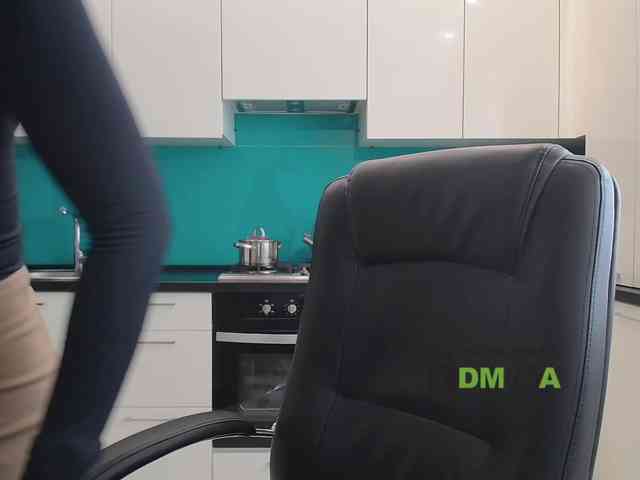 dulcesiomar8 Live Webcam on BongaCams