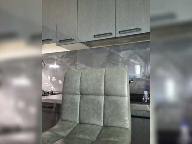 FoxxyAna's BongaCams show and profile