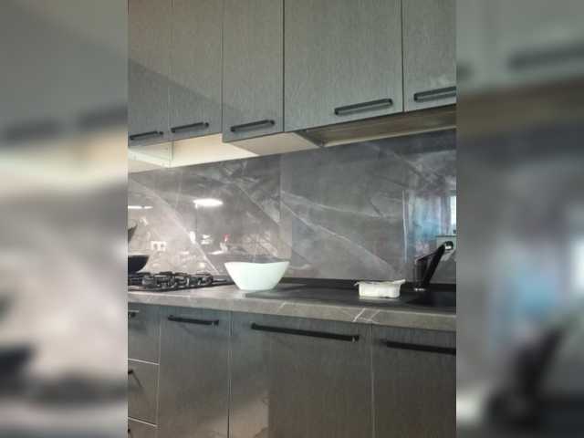 FoxxyAna's BongaCams show and profile